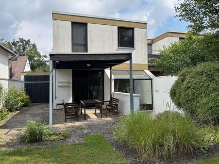 Außenansicht - Reihenendhaus in 63128 Dietzenbach mit 117m² kaufen