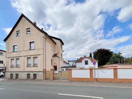 Außenansicht - Mehrfamilienhaus in 63165 Mühlheim mit 246m² kaufen
