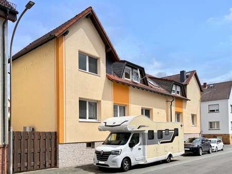 Außenansicht - Maisonette-Wohnung in 63179 Obertshausen mit 120m² kaufen