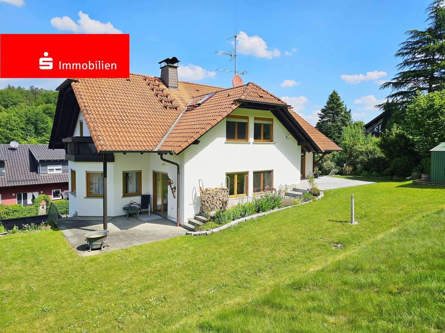 Stilvolle Rückzugsoase am Waldrand... - Einfamilienhaus in 63584 Gründau mit 270m² kaufen