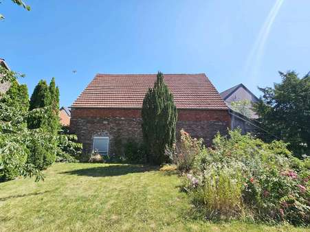 Rückansicht Scheune - Zweifamilienhaus in 63303 Dreieich mit 167m² kaufen