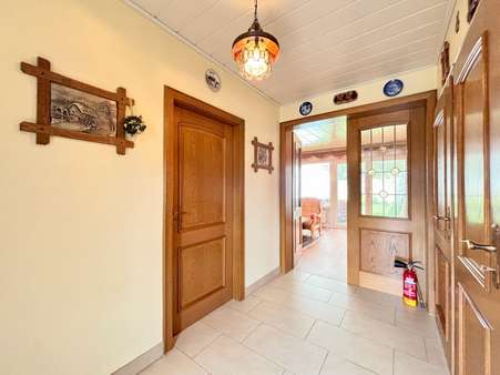 Eingangsbereich - Bungalow in 63165 Mühlheim mit 117m² kaufen