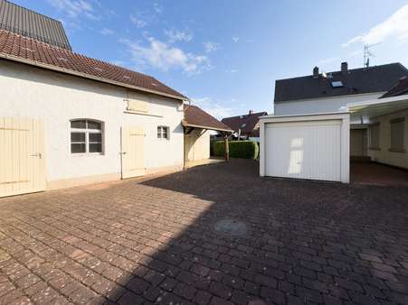 Hofansicht - Einfamilienhaus in 63512 Hainburg mit 120m² kaufen