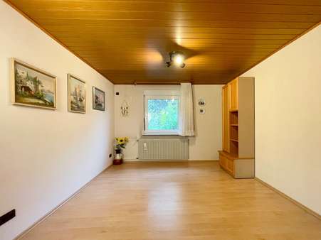 Wohnbereich - Einfamilienhaus in 63512 Hainburg mit 118m² kaufen