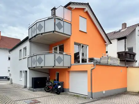 Großes modernisiertes Einfamilienhaus in Klein-Welzheim