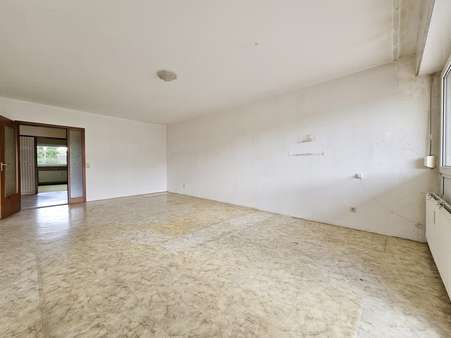 Wohnbereich - Erdgeschosswohnung in 63322 Rödermark mit 112m² kaufen