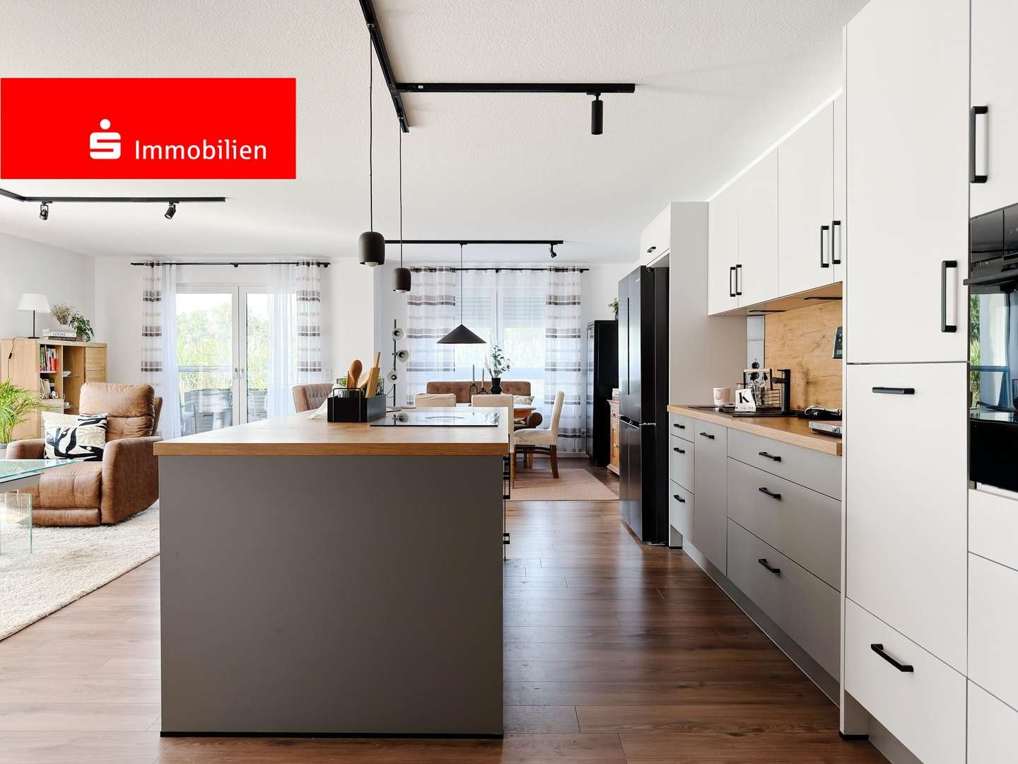 Modernes Wohnen - Erdgeschosswohnung in 63512 Hainburg mit 135m² kaufen