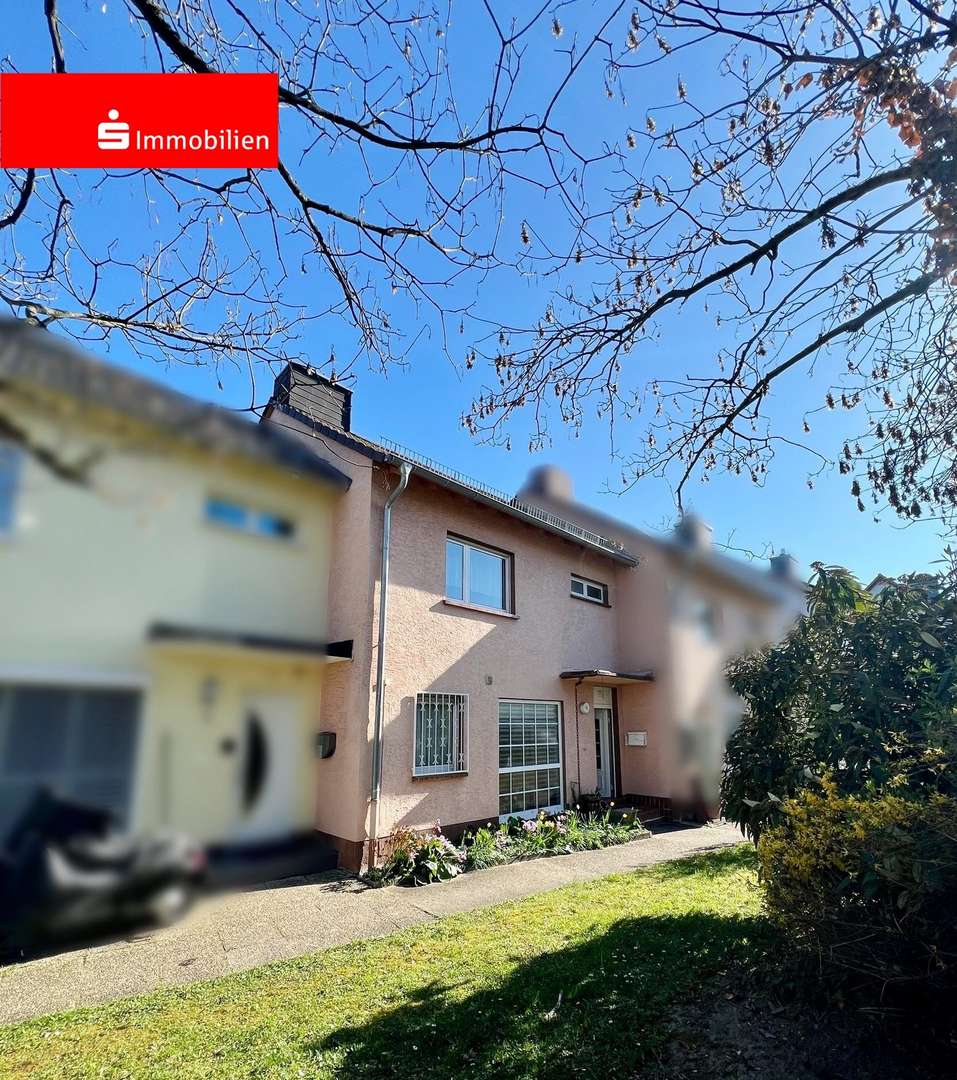 Außenansicht - Reihenmittelhaus in 65719 Hofheim mit 130m² kaufen