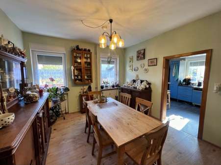 Esszimmer_Haus1 - Mehrfamilienhaus in 63594 Hasselroth mit 300m² kaufen
