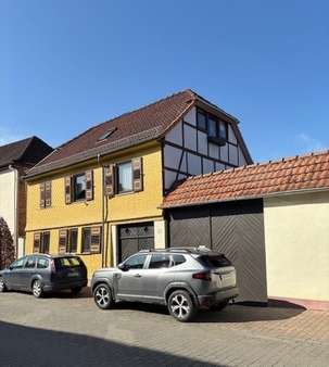 Ansicht Straße - Einfamilienhaus in 64354 Reinheim mit 198m² kaufen