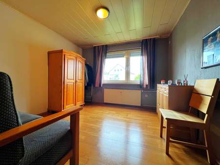 Gäste- od. Kinderzimmer - Erdgeschosswohnung in 64331 Weiterstadt mit 63m² kaufen