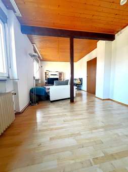 Wohnraum - Etagenwohnung in 64331 Weiterstadt mit 60m² kaufen