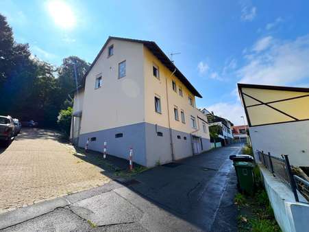 Strassenansicht - Zweifamilienhaus in 64367 Mühltal mit 164m² kaufen