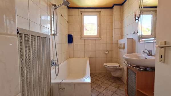 DG - Bad - Zweifamilienhaus in 61352 Bad Homburg mit 137m² günstig kaufen