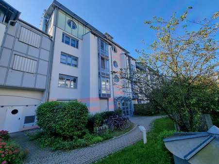 Hinteransicht Hinteransicht - Etagenwohnung in 61440 Oberursel mit 63m² kaufen