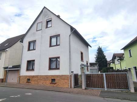 Aussenansicht - Einfamilienhaus in 61381 Friedrichsdorf mit 164m² kaufen