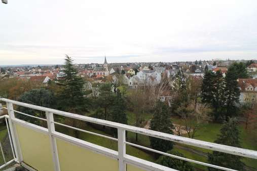 Aussicht - Etagenwohnung in 61352 Bad Homburg mit 42m² kaufen