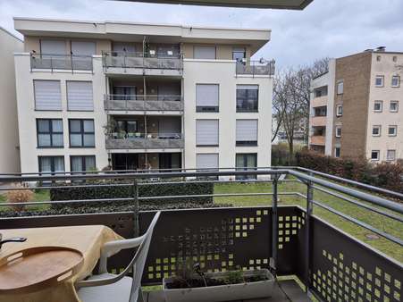 Blick vom der Loggia - Etagenwohnung in 63065 Offenbach mit 83m² kaufen