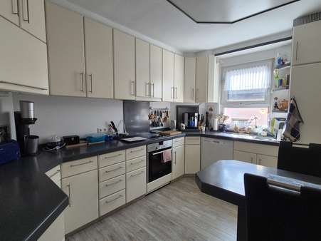 OG Küche - Einfamilienhaus in 61440 Oberursel mit 154m² kaufen