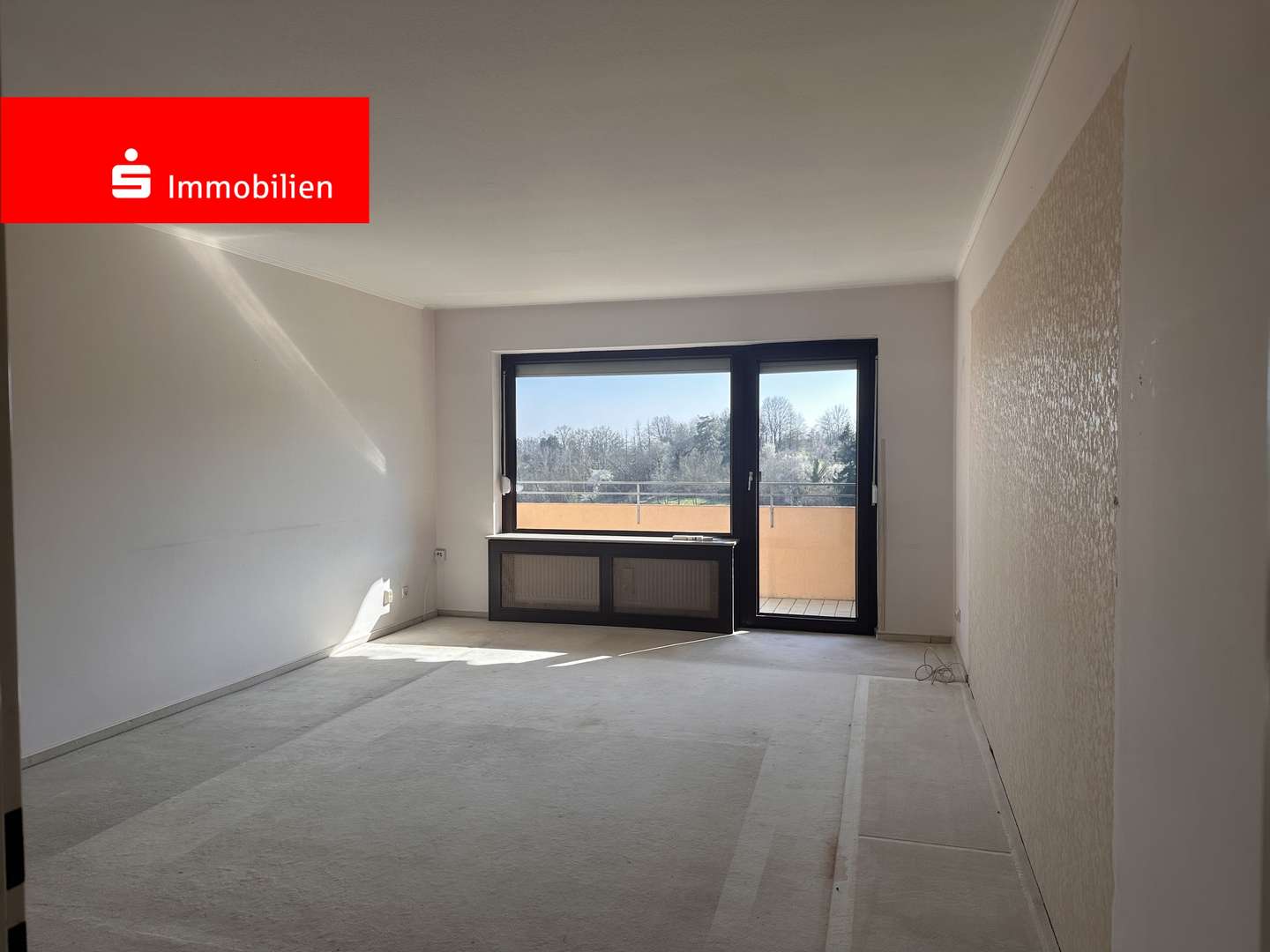 Wohnzimmer - Etagenwohnung in 61381 Friedrichsdorf mit 76m² kaufen