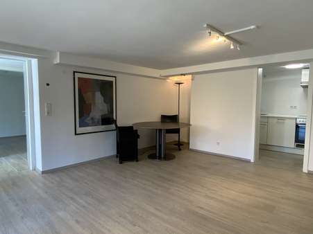 Wohnzimmer - Souterrain-Wohnung in 61348 Bad Homburg mit 51m² mieten
