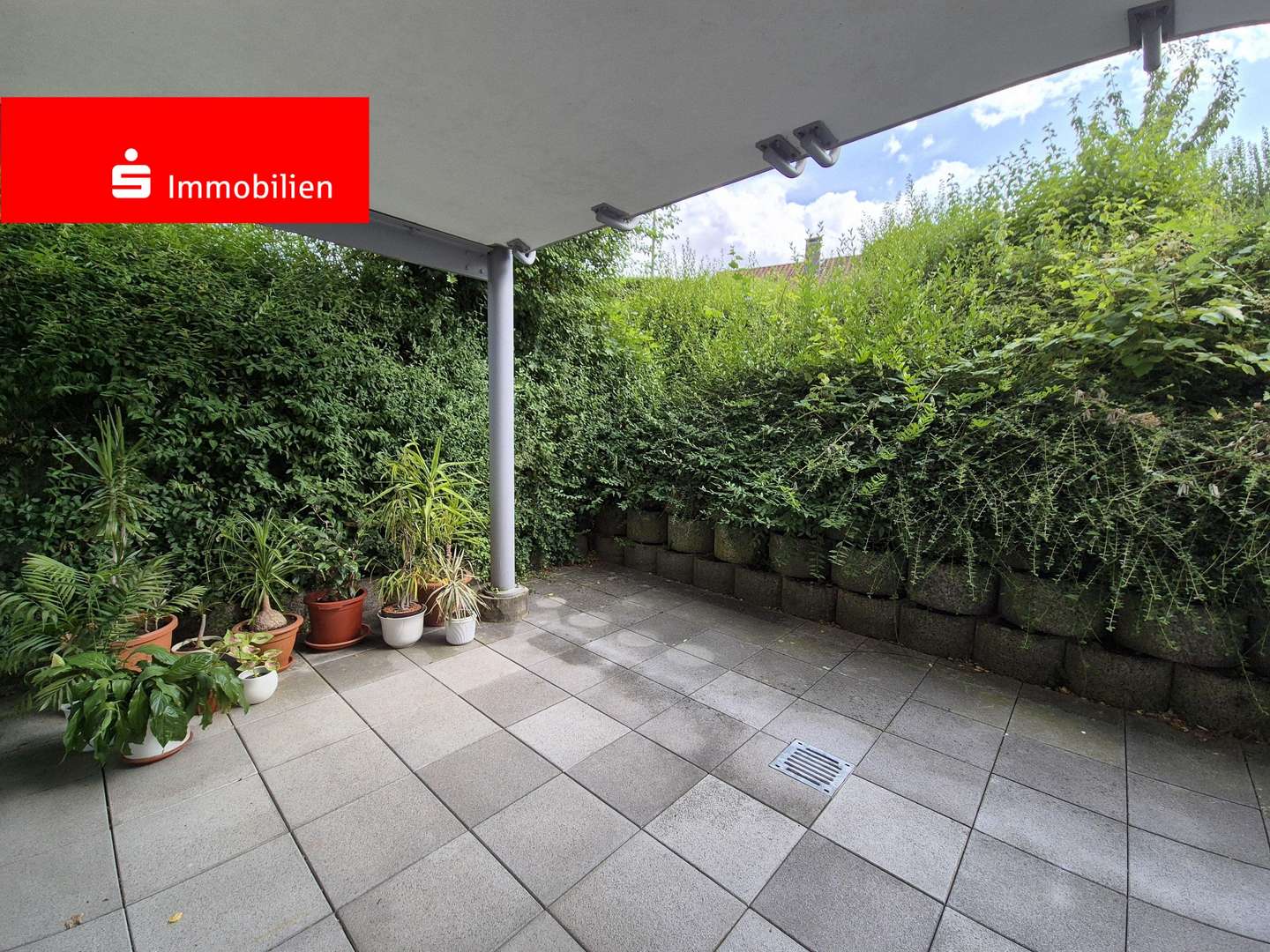 Terrasse Terrasse - Souterrain-Wohnung in 61440 Oberursel mit 33m² kaufen