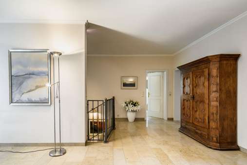 Entree / Diele - Villa in 61462 Königstein mit 320m² kaufen