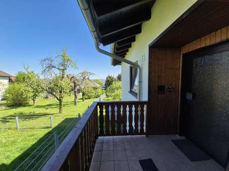 Hauseingang - Bungalow in 61267 Neu-Anspach mit 148m² kaufen