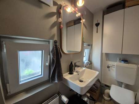 Duschbad Duschbad - Doppelhaushälfte in 61462 Königstein mit 54m² kaufen