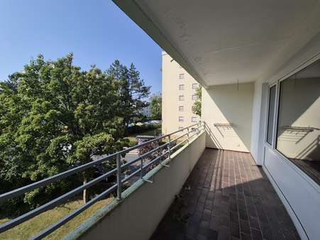 Loggia Loggia - Etagenwohnung in 61440 Oberursel mit 83m² kaufen