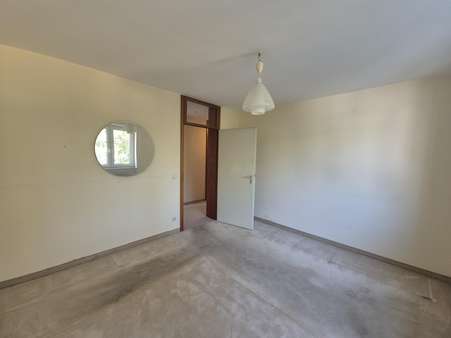 Schlafzimmer Schlafzimmer - Etagenwohnung in 61440 Oberursel mit 83m² kaufen