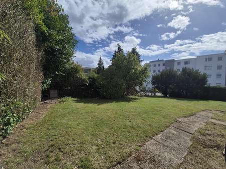 Garten hinter dem Haus Garten hinter dem Haus - Bungalow in 61350 Bad Homburg mit 92m² kaufen