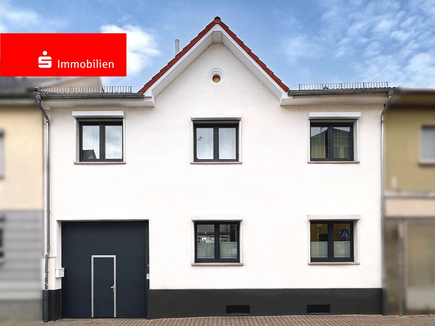 Straßenfront Straßenfront - Reihenmittelhaus in 63322 Rödermark mit 175m² kaufen