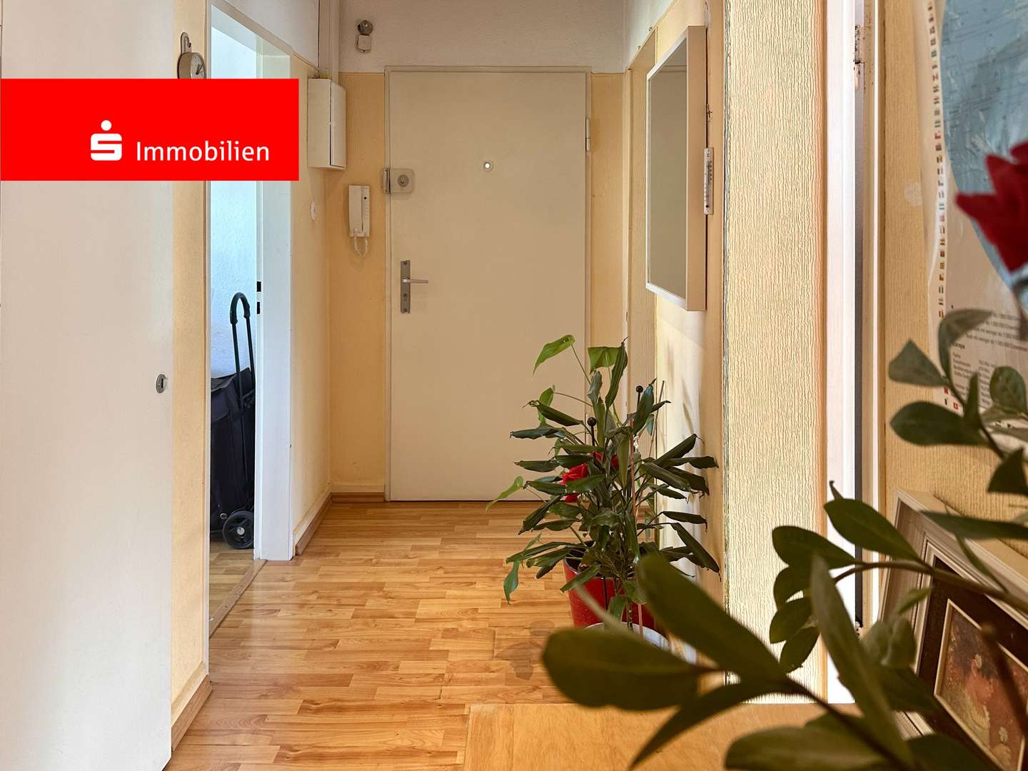 Flur Flur - Etagenwohnung in 61348 Bad Homburg mit 70m² kaufen
