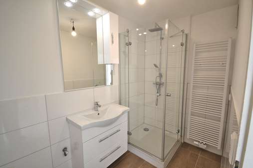 Badezimmer - Etagenwohnung in 70329 Stuttgart mit 83m² kaufen