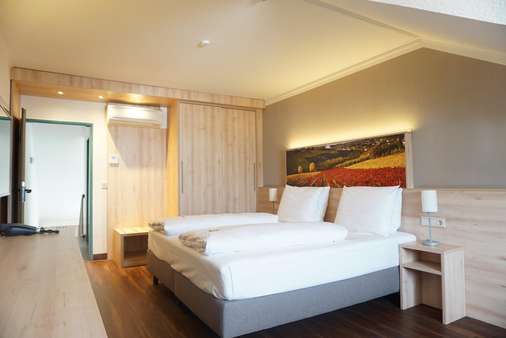 Schlafzimmer - Maisonette-Wohnung in 71083 Herrenberg mit 55m² als Kapitalanlage kaufen