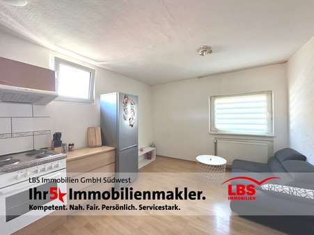 Wohnzimmer u. Küche DG - Einfamilienhaus in 76187 Karlsruhe mit 163m² kaufen