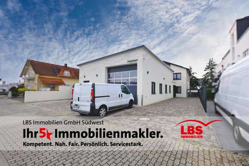 Außenansicht Außenansicht - Sonstige in 76689 Karlsdorf-Neuthard mit 169m² kaufen