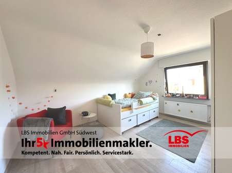 Kinderzimmer - Einfamilienhaus in 76676 Graben-Neudorf mit 139m² kaufen