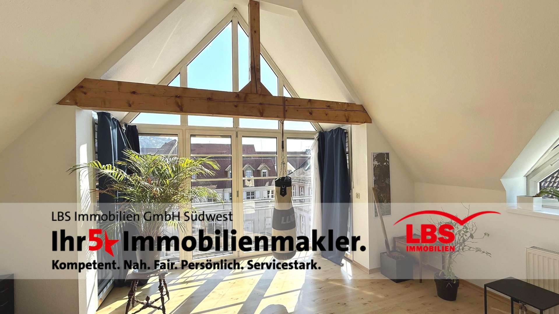 Büro - Dachgeschosswohnung in 76227 Karlsruhe mit 98m² kaufen