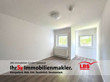 Schlafzimmer Schlafzimmer - Maisonette-Wohnung in 76187 Karlsruhe mit 37m² kaufen