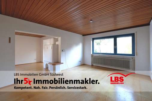 Wohnzimmer - Doppelhaushälfte in 76831 Göcklingen mit 137m² kaufen