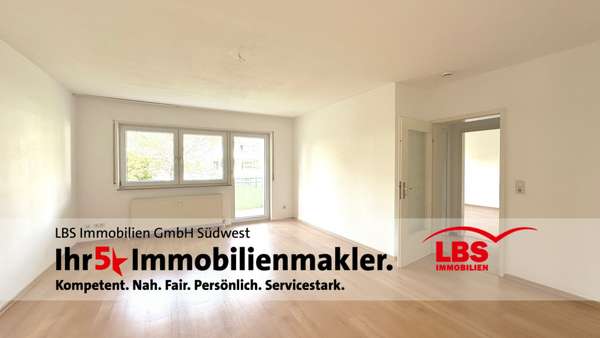 Wohnzimmer - Etagenwohnung in 69181 Leimen mit 62m² kaufen