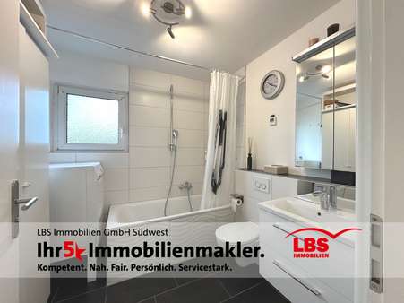 Badezimmer - Etagenwohnung in 76351 Linkenheim-Hochstetten mit 72m² kaufen