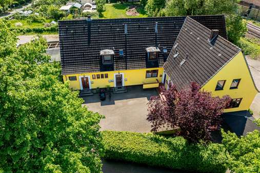 Hofansicht. Hofansicht. - Mehrfamilienhaus in 25337 Elmshorn mit 503m² als Kapitalanlage kaufen