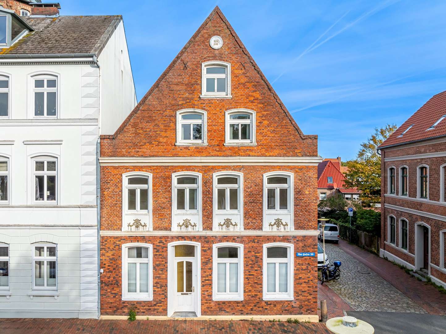 Eine Ansicht zum Verlieben. - Zweifamilienhaus in 25348 Glückstadt mit 170m² kaufen