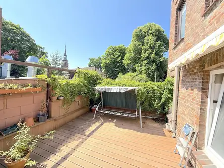Freiraum auf über 450 m² zum Wohnen & Schrauben am Klosterhof