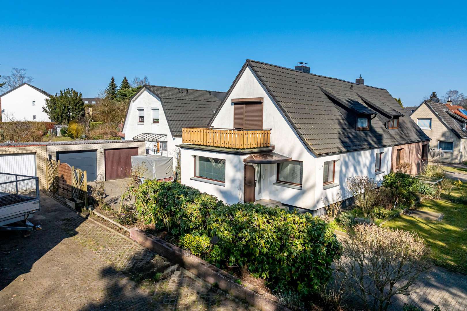 Ihr neues Zuhause. Ihr neues Zuhause. - Doppelhaushälfte in 22844 Norderstedt mit 204m² kaufen