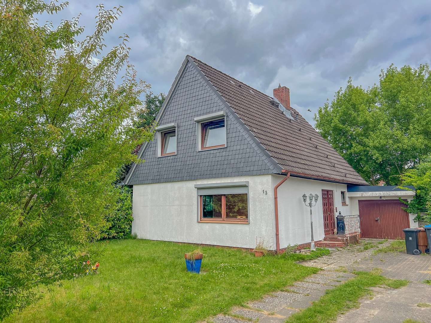 Außenansicht. Außenansicht. - Einfamilienhaus in 25524 Itzehoe mit 119m² kaufen