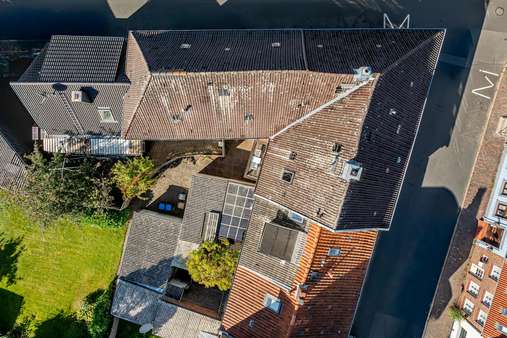 Vogelperspektive. - Mehrfamilienhaus in 25348 Glückstadt mit 182m² kaufen